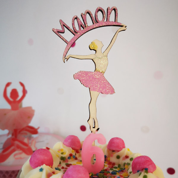 Cake topper anniversaire plexi by IZII INSPIRATIONS JOLIES