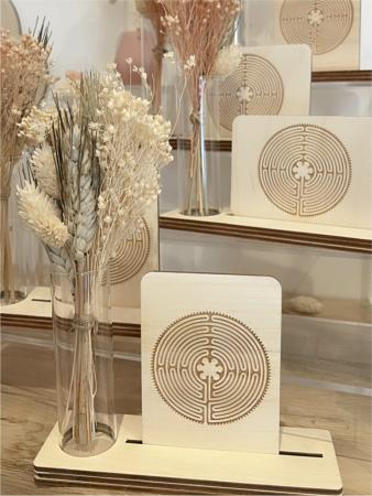 COLLECTION SOUVENIRS DE CHARTRES_Soliflore + Carte_Labyrinthe