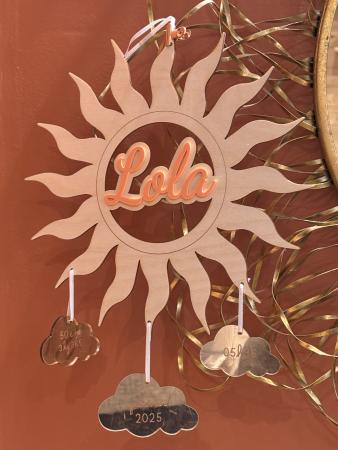 BEBE:ENFANT_MOBILE NAISSANCE_SOLEIL_Lola_1