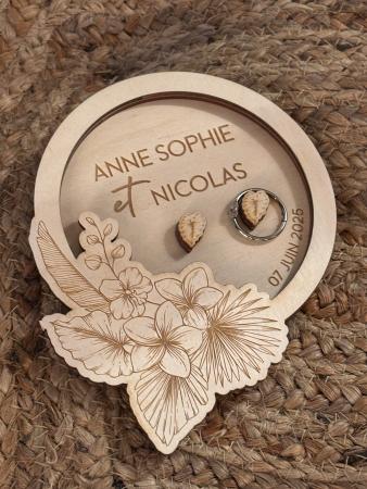 MARIAGE_COLLECTION CHAMPÊTRE 2025_MONSTERA_Porte alliances_Feuillage_1