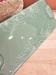 COLLECTION ROSE CORAIL_GRAVURE SUR VERRE_PLAT BLEU VERT_FEUILLAGE